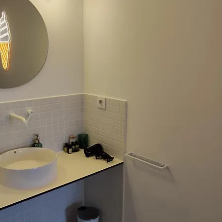 Carisan2 - Fully Equipped, 6 Min To Apartament