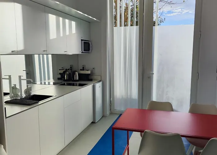 Carisan2 - Fully Equipped, 6 Min To Apartamento Valencia