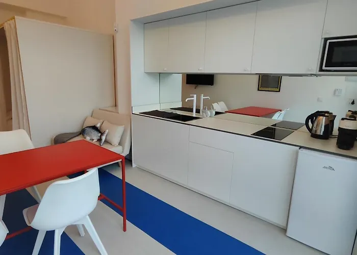 Carisan2 - Fully Equipped, 6 Min To Apartamento *